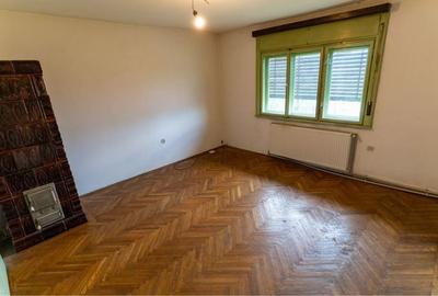 Casă cu 4 camere în Central - 8