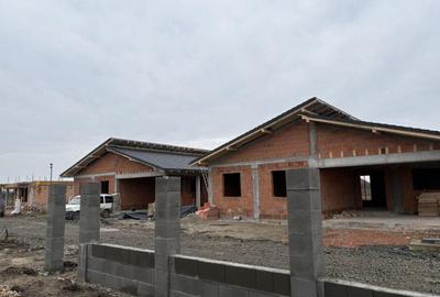 Casă cu 4 camere în Central - 11