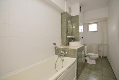 Apartament cu 4 camere decomandat în Victoriei - 12