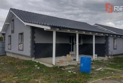 Casă cu 4 camere cu Canalizare în Sânmihaiu Român - 3