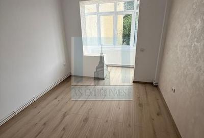 Apartament 4 camere renovat complet, etj. 1/4 - zona Tractorul