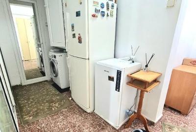 Apart. 1 camera str. Scolilor etaj 1 mobilat - 2