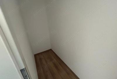 Casă cu 4 camere cu Teren 300 Mp în Central