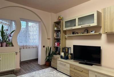 Apartament 3 camere, decomandat, etaj1, loc parcare,Tractorul,Brasov
