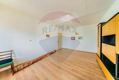 Apartament cu 2 camere de vanzare in zona UTA - 4