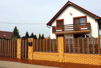 Casă cu 3 camere cu Teren 560 Mp în Zimandu Nou - 2