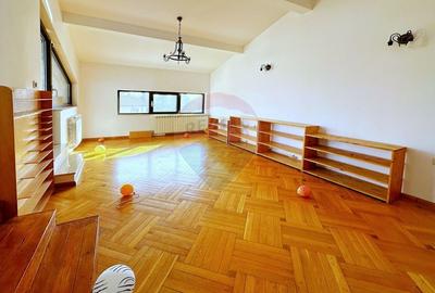 Casă cu 17 camere cu Teren 853 Mp în Pipera - 11