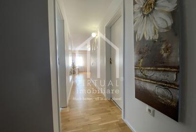 Duplex cu 10 camere cu Canalizare în Central - 14