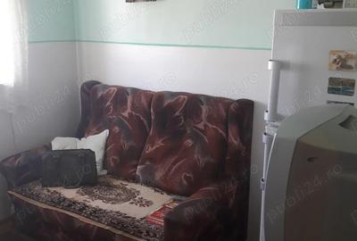 Apartament cu 3 camere semidecomandat în Micro 1 - 4