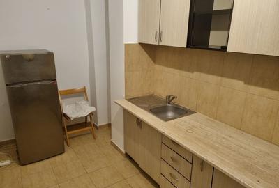 TINERETULUI PIATA NORILOR AP 3 CAM RENOVAT NEMOBILAT, BUCATARIE MOBILATA/UTILA - 13