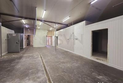 Spațiu comercial, de 160 mp, în Central - 3
