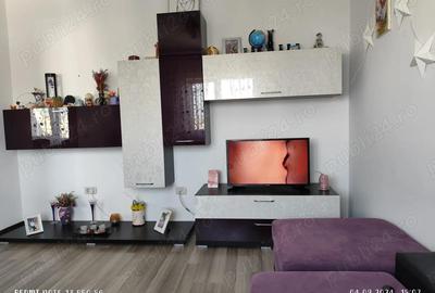 Apartament cu 3 camere decomandat în Poarta 6 - 3