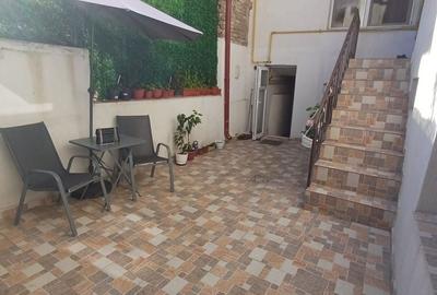 Apartament cu 3 camere decomandat în Peninsula - 16