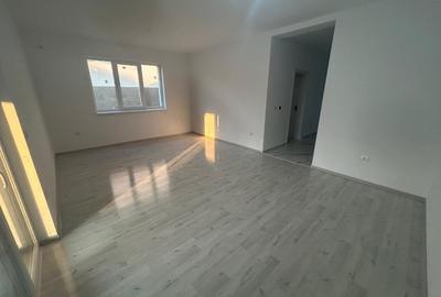 Duplex cu 3 camere cu Teren 3500 Mp în Covaci - 3