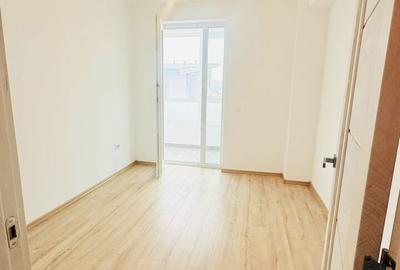 Apartament cu 3 camere decomandat în Păcurari - 10
