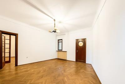 Refugiu interbelic cu 3 camere - 90 mp utili - Curte interioara - 8