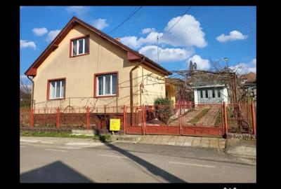 Casă cu 3 camere în Zau de Câmpie - 2