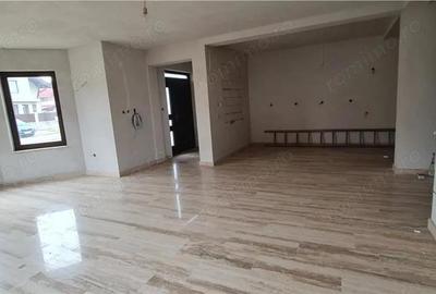 Casă cu Teren 600 Mp în Livada - 2