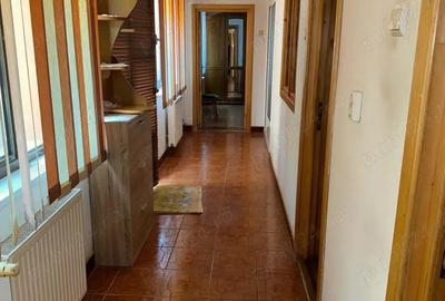 Vand casa zona Biserica Noua , P+ET 1 - 12