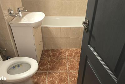 Apartament cu 2 camere decomandat în 22 Decembrie - 8