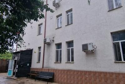 Inchiriere - 2 Cladiri Pantelimon 1800 mp Cazare 250 Persoane Teren 1500 mp - 1