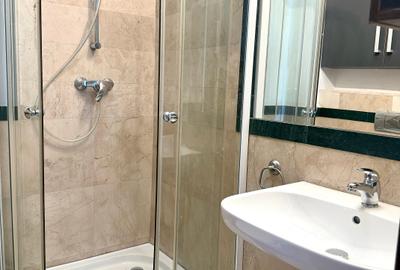 Birou, de 52 mp, în Aviației - 8