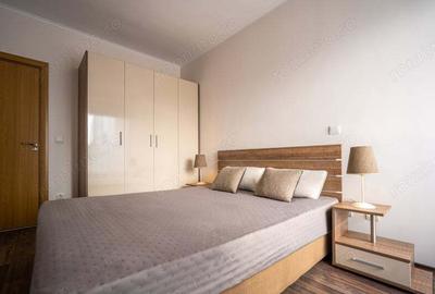Apartament cu 2 camere decomandat în Florilor - 1