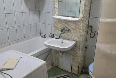 Garsonieră semidecomandată în Tineretului - 1