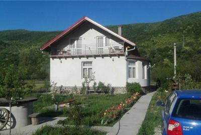 Casă cu 5 camere cu Teren 1000 Mp în Central - 5