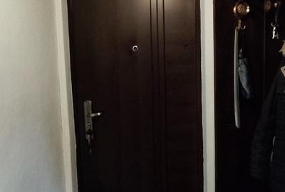 Apartament cu 3 camere decomandat în Tineretului - 8