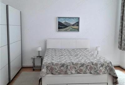 Apartament cu 2 camere în Complex Studențesc