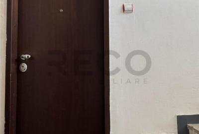 Apartament cu 3 camere decomandat în Aleșd - 1
