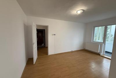 Apartament 2 camere, semidecomandat - 8