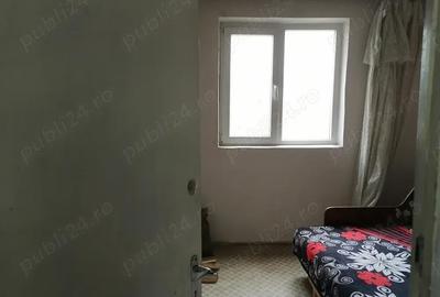 Garsonieră decomandată în Măcin - 2