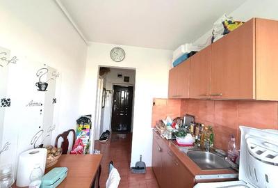 Apartament cu 2 camere semidecomandat în Drumul Taberei - 10