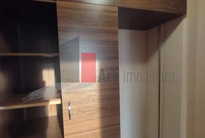 Apartament cu 3 camere semidecomandat în Alexandru Obregia - 3