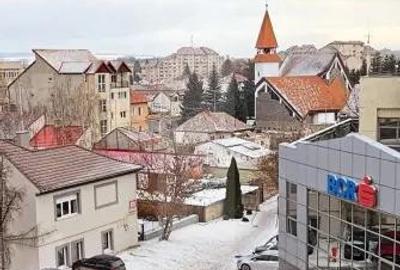 Apartament 2 camere, zona centrala, lift, balcon generos -Sf.Gheorghe - 1