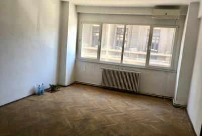 Spatiu in cladire de birouri / zona Universitate / 3 camere - 80mp / - 3