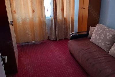 Apartament cu 3 camere decomandat în Central - 1