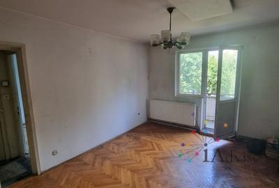 Apartament cu 2 camere semidecomandat în Astra
