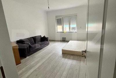 Apartament cu 3 camere decomandat în Central - 2