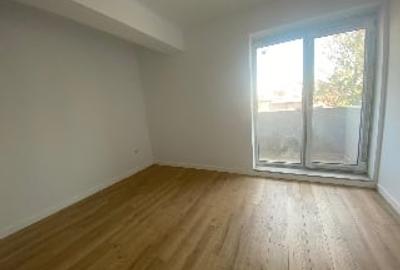 Apartament cu 2 camere semidecomandat în Apărătorii Patriei - 2