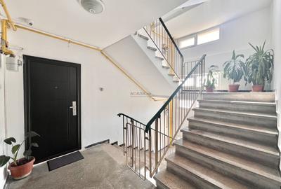 Apartament cu 3 camere semidecomandat, mobilat în Văcăresti - 16