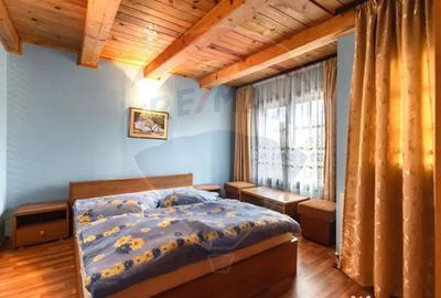 Casă cu 6 camere cu Teren 463 Mp în Sud - 17