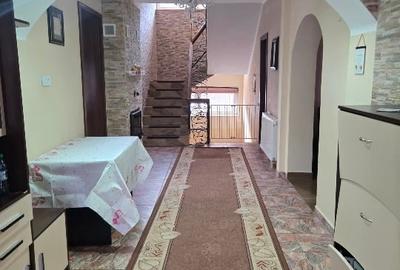 Casă individuală cu 5 camere cu Teren 845 Mp în Vest - 6