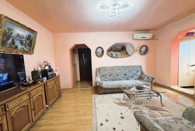 Apartament cu 3 camere decomandat în Central - 13