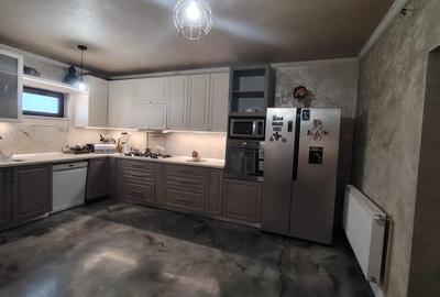 Casa 300 mp utili, 800 mp teren, Bucium - 20