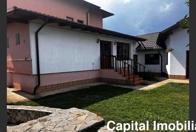 Casă cu 4 camere cu Garaj în Cordun - 4