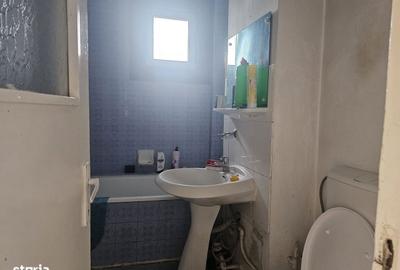 Apartament cu 4 camere decomandat în Ultracentral