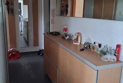 Apartament de vanzare - 2